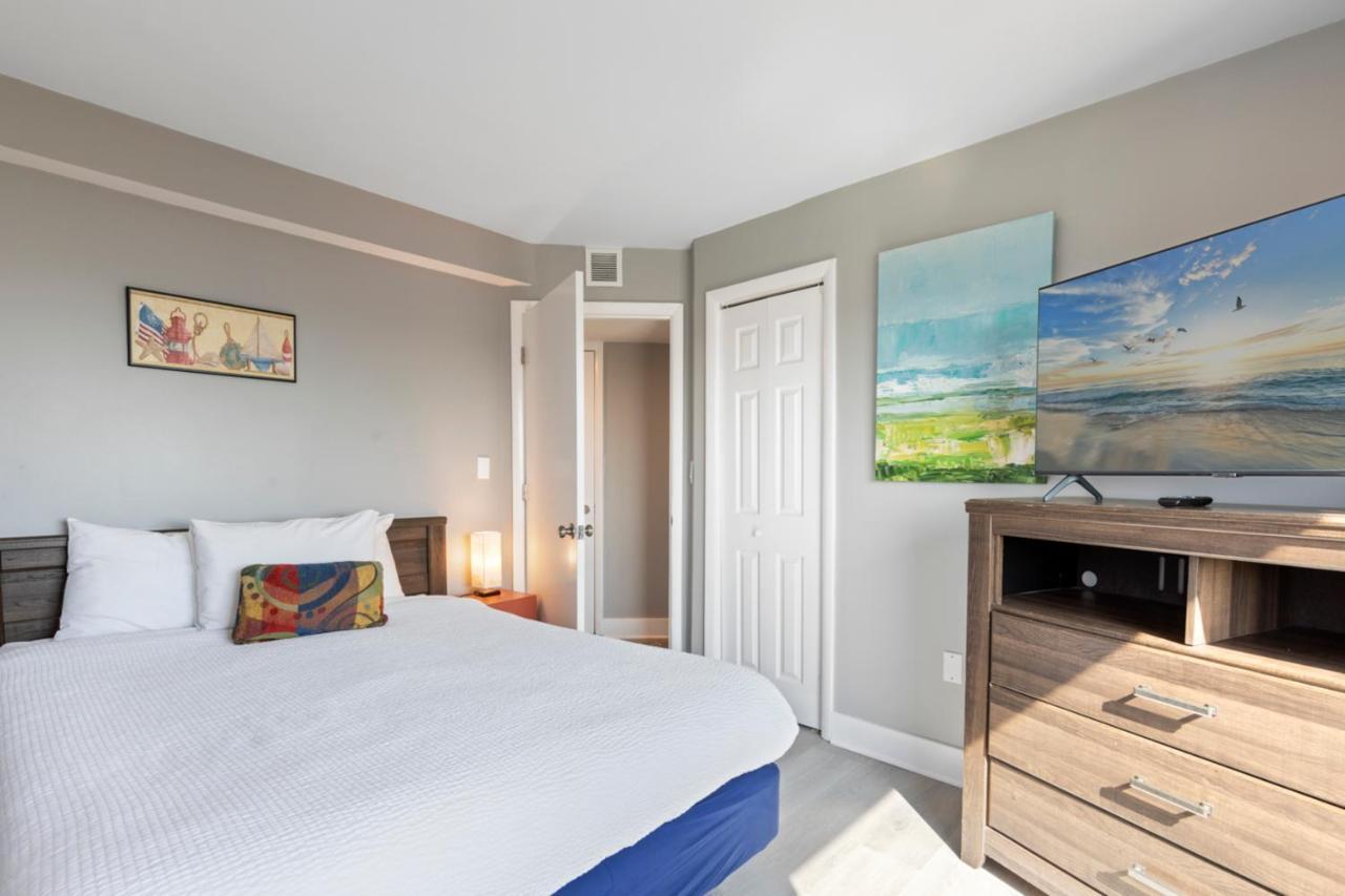 Oceanfront Penthouse, Two-Story, 3 Bedrooms Μιρτλ Μπιτς Εξωτερικό φωτογραφία